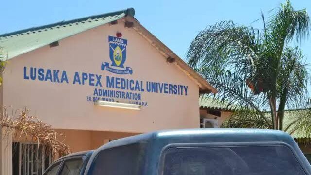 apex17